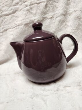 California Pantry Ceramic Plum Teapot with Lid